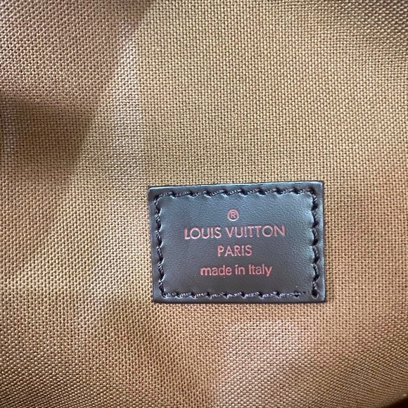 Louis Vuitton Vaslav Travel Tote - Picture 3 of 16